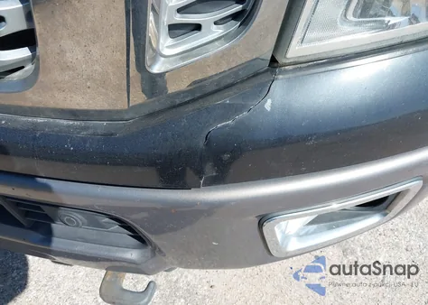 2016 Nissan Titan Xd Platinum Reserve Diesel z USA, uszkodzony, nr VIN 1N6BA1F41GN513872